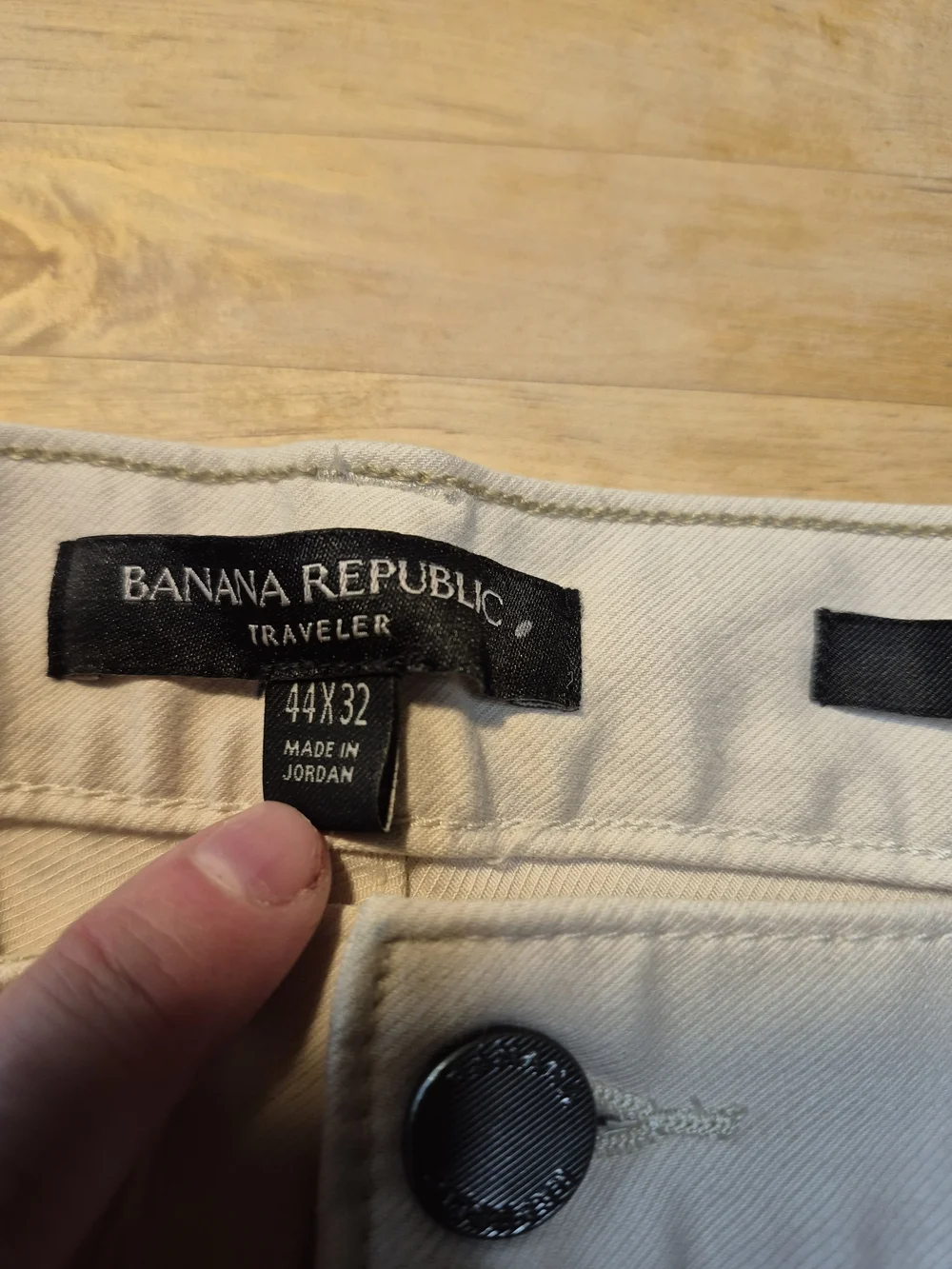 Banana Republic clean off
